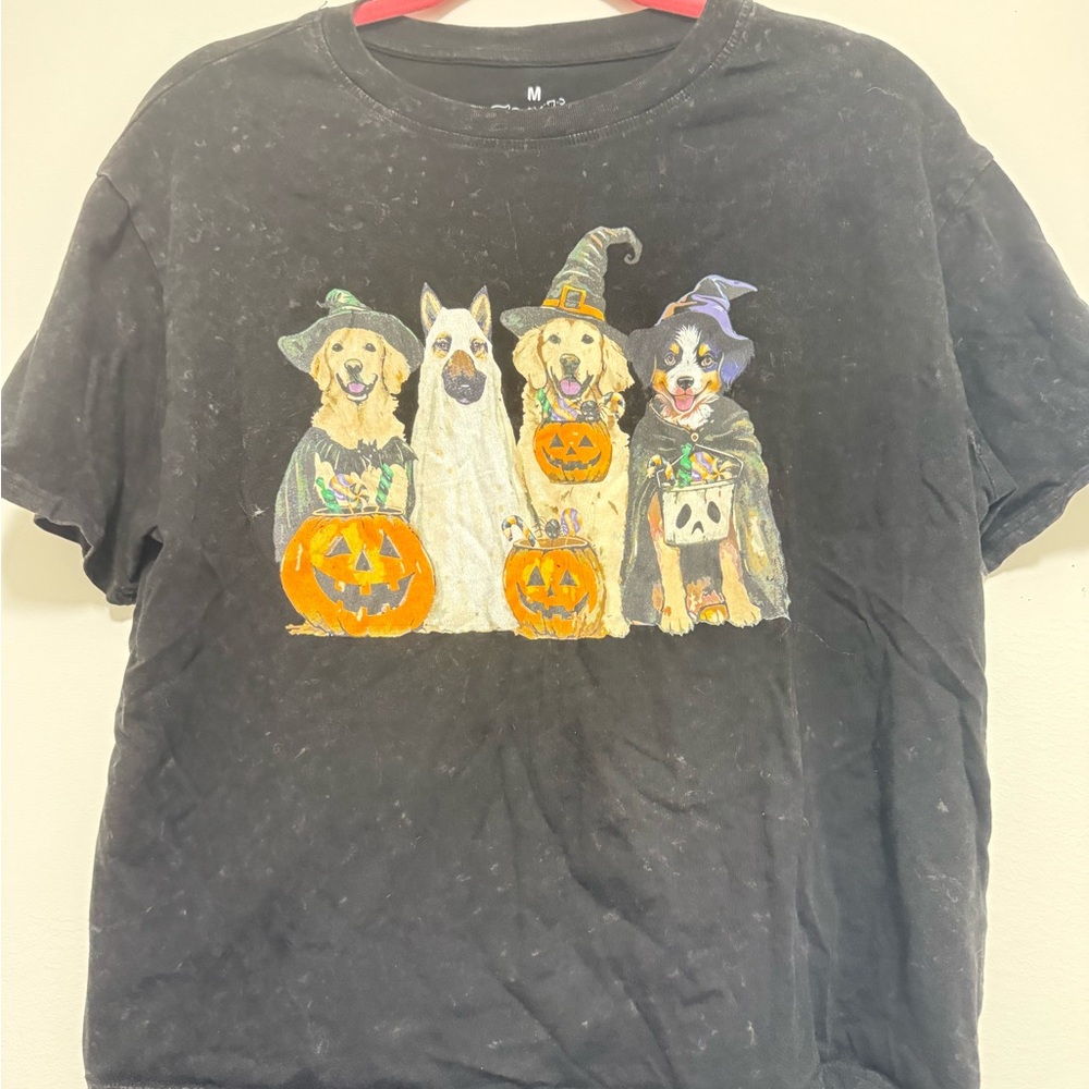 Halloween Dog Graphic T-Shirt